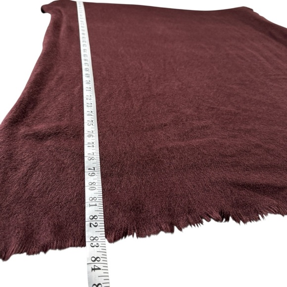 Free People Scarf Womens Fringed Shawl Wrap Comfy Cozy Burgundy Christmas Winter - Picture 6 of 8